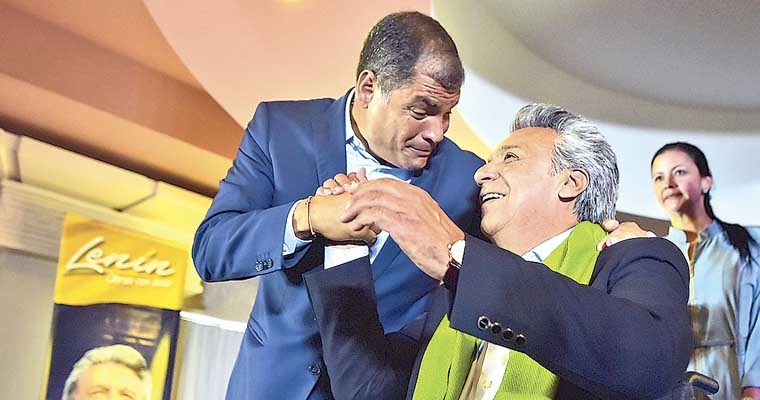 Rafael Correa pide a Fiscalía que se investigue su gestión Rafael Correa pide a Fiscalía que se investigue su gestión