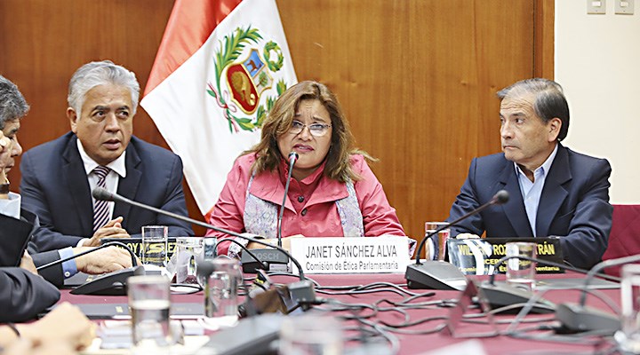 Peruanos por el Kambio presidirá Comisión de Ética Parlamentaria
