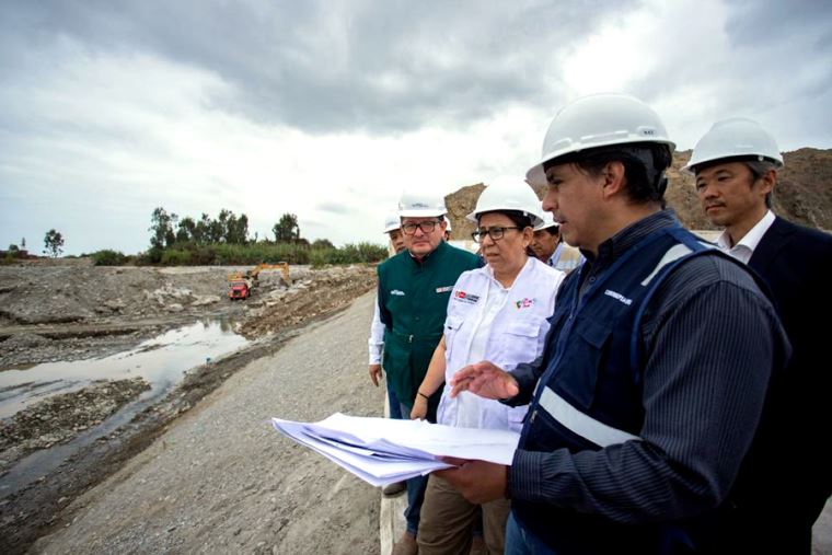 Ministra Nelly Paredes supervisó trabajos de prevención en los ríos