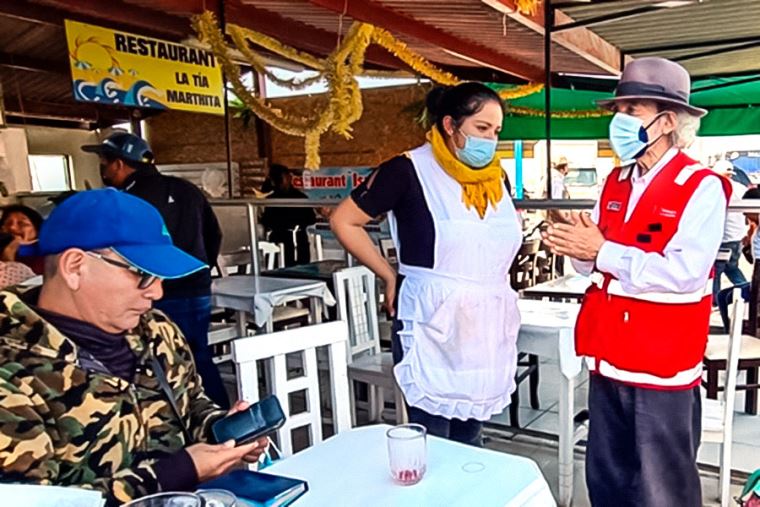 Derrame de petróleo: pescadores de Ancón demandan urgente limpieza del  fondo marino