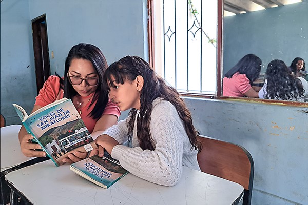 Por fin llegó el día! - Libro de autógrafos para niños y niñas