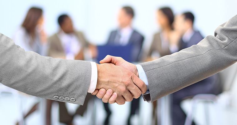 Sindicato de rama puede negociar con una empresa