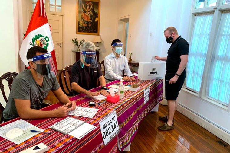Elecciones 2021: Peruanos en el extranjero participan de la segunda