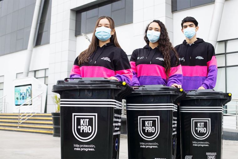 Coronavirus: Universitarios crean kit para proteger a trabajadores de  limpieza pública