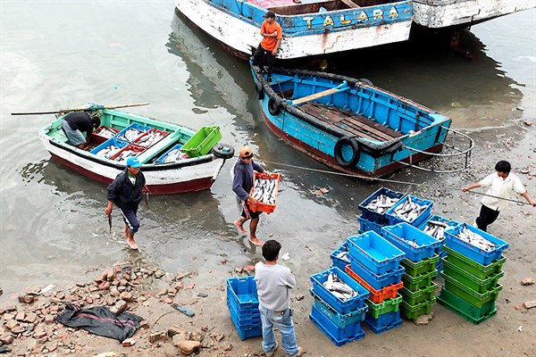 Impulsarán reactivación de los pescadores artesanales