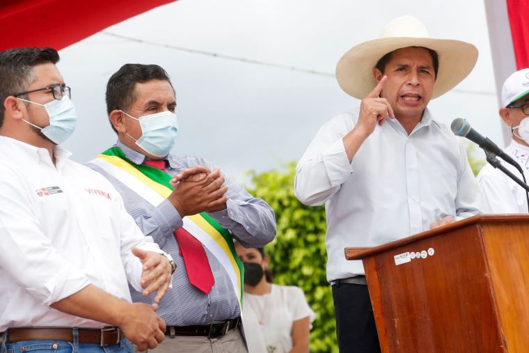 Presidente Castillo afirma que su gobierno garantizará el diálogo y el ...