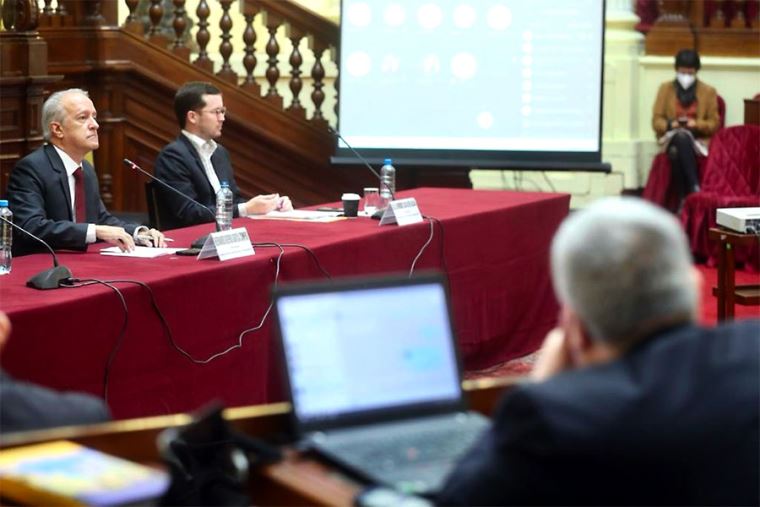 congreso sustentan proyecto de adelanto de elecciones en comisión de