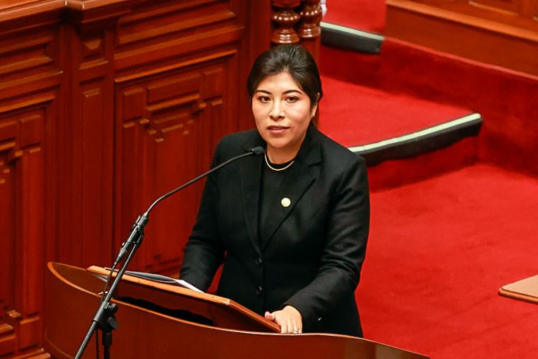 Betssy Chavez ante el Congreso: Presupuesto 2023 busca garantizar