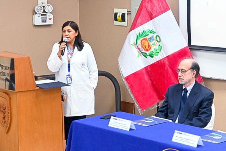 Más de 40 médicos culminan su residentado en el Hospital Nacional ...