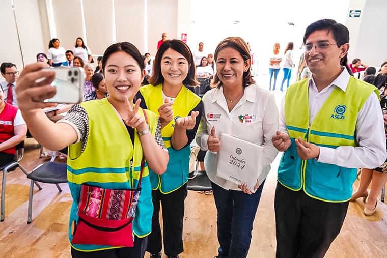 Nueva iniciativa de Ripley promueve la donación de ropa infantil a Cáritas  del Perú – Business Empresarial