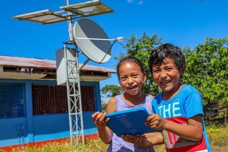 Internet satelital para empoderar a los maestros peruanos | Noticias | Diario Oficial El Peruano
