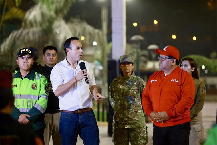 总统杰里：'在紧急状态期间，没有一天我们不出去巡逻'