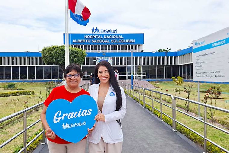Hospital Sabogal: Mujer de 73 años recupera calidad de vida con terapia ...